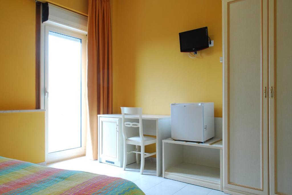 Hotel Michelangelo Teramo Quarto foto