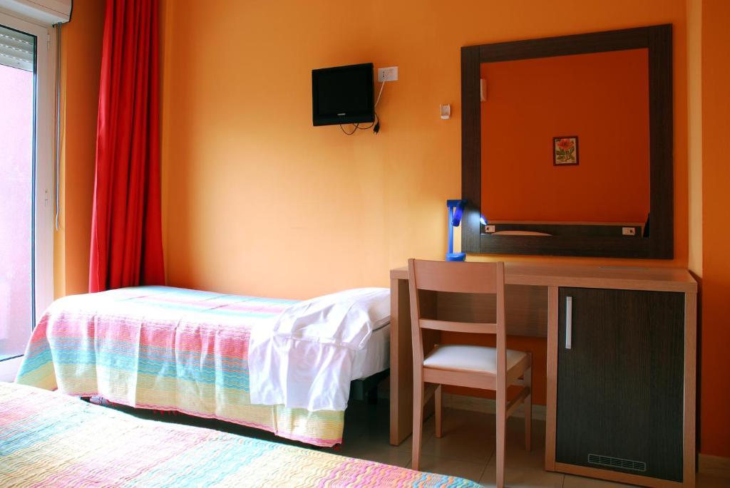 Hotel Michelangelo Teramo Quarto foto