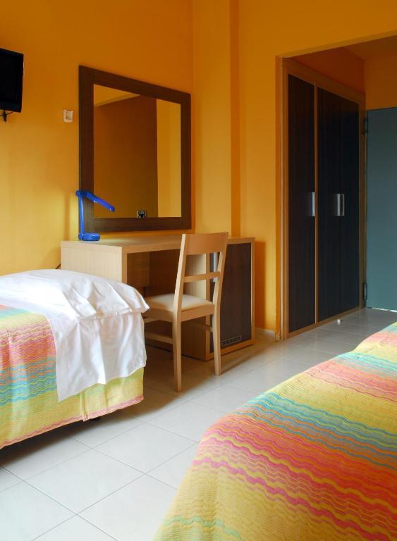Hotel Michelangelo Teramo Quarto foto